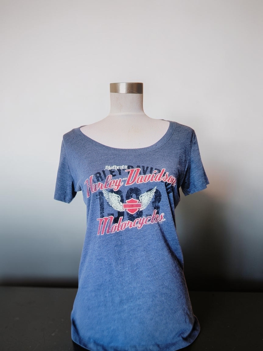 Harley-Davidson Blue women's size L 'Cowboy' Wing Graphic Short Sleeve Tee